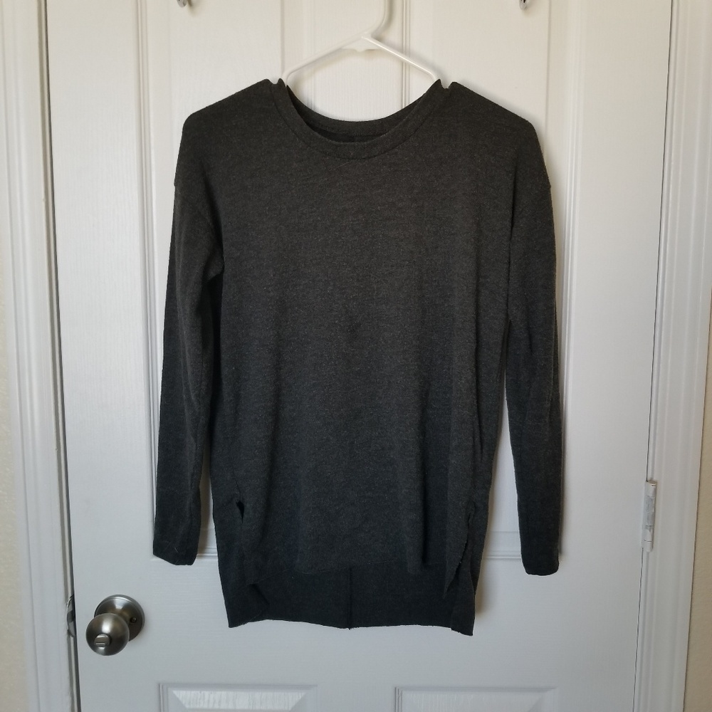 5/$20 👀 Soft and Sexy Plush Sweater